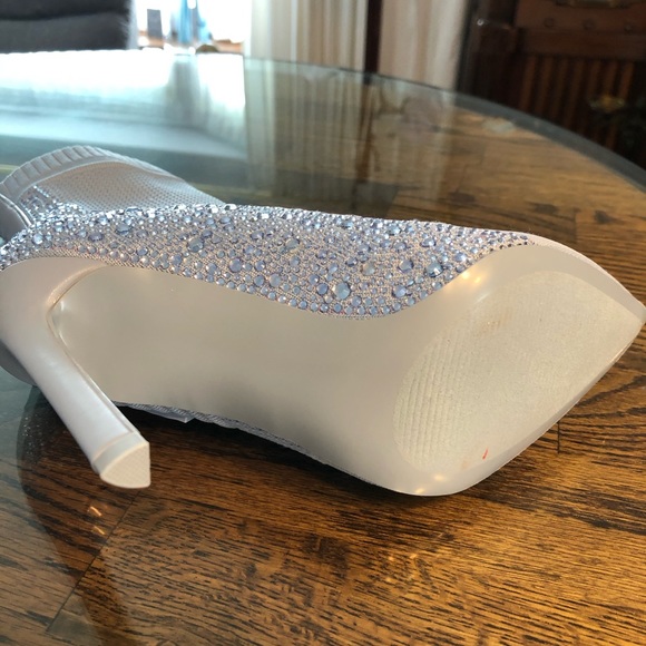 Steve Madden Maxwelle Boot ~NIB~ - Picture 8 of 15